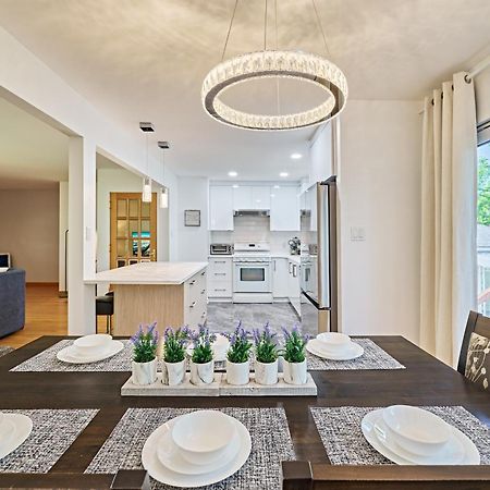 Chinook Executive House Villa Calgary Ngoại thất bức ảnh